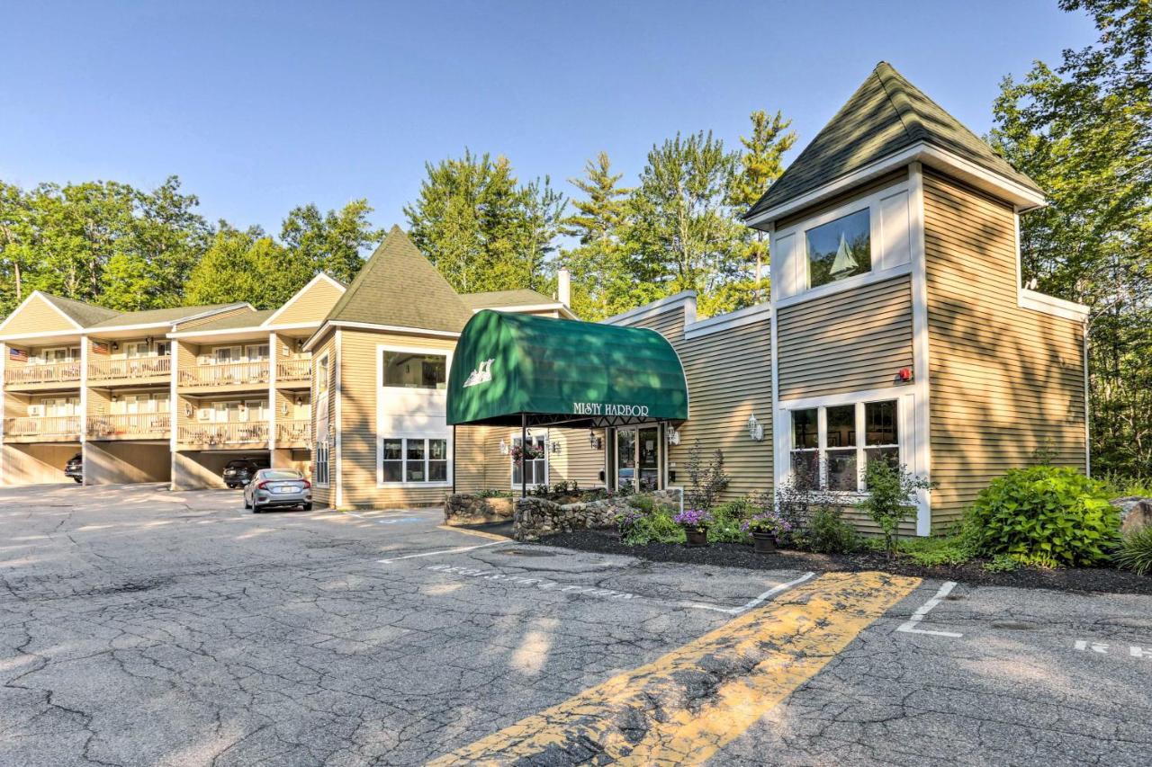 Lake Getaway Walk Across Street To Private Beach! Gilford Eksteriør billede
