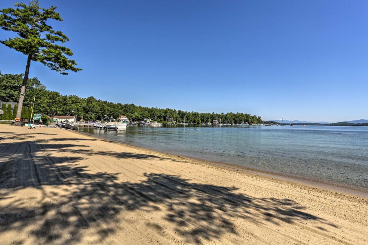 Lake Getaway Walk Across Street To Private Beach! Gilford Eksteriør billede